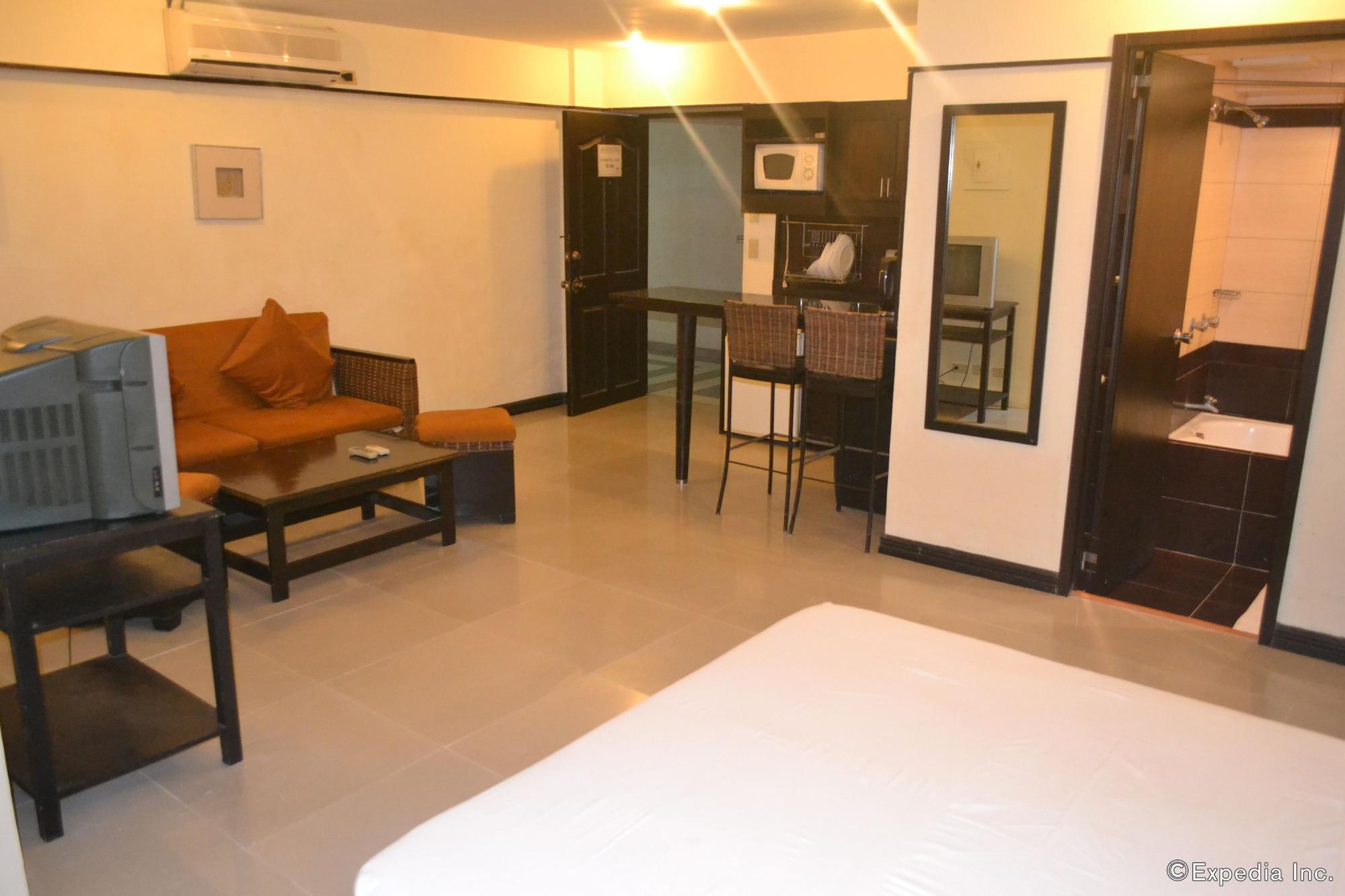 Lancaster Hotel Cebu ماكتان المظهر الخارجي الصورة