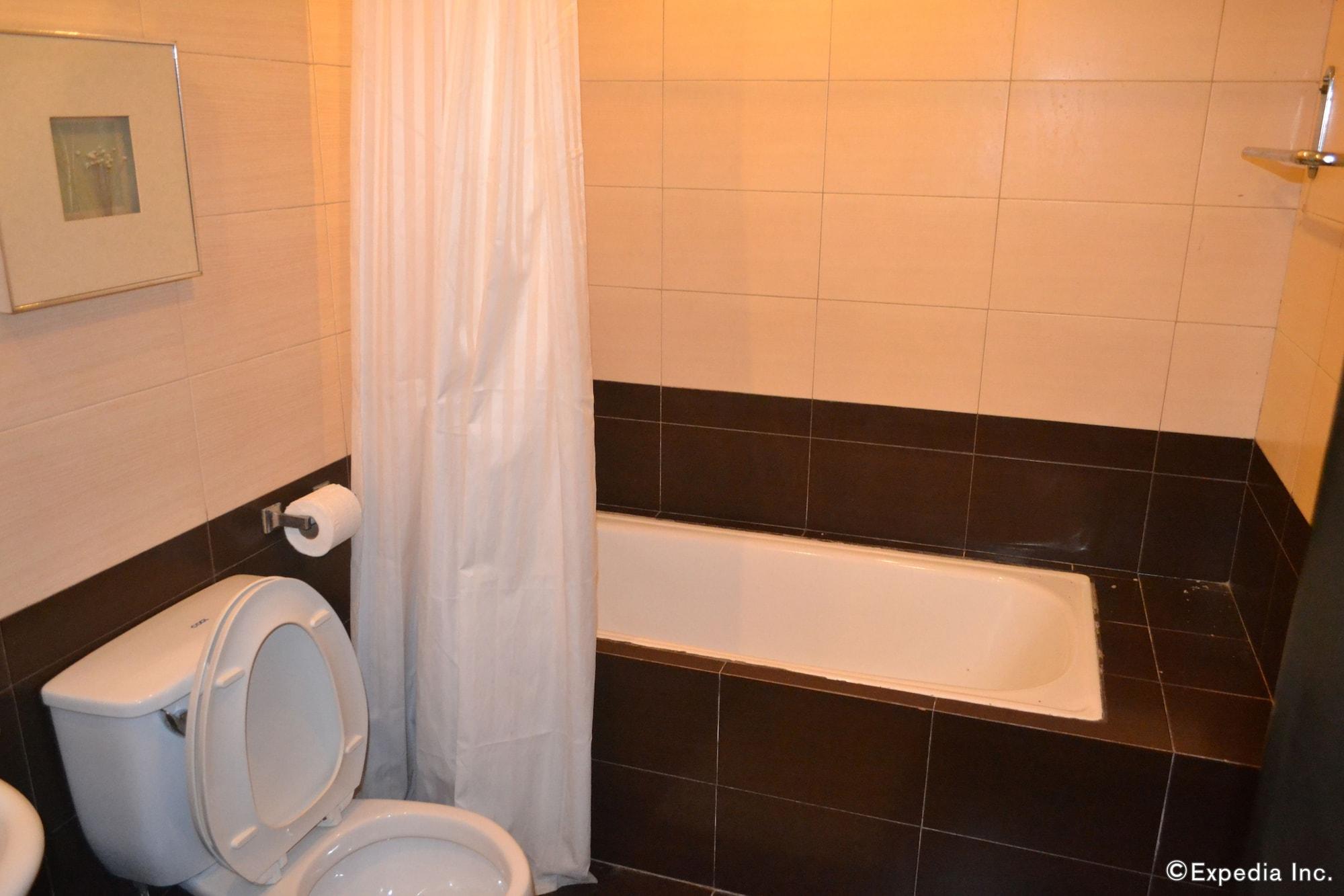 Lancaster Hotel Cebu ماكتان المظهر الخارجي الصورة