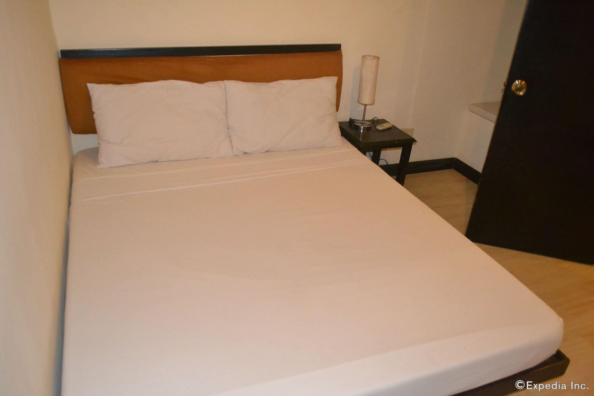 Lancaster Hotel Cebu ماكتان المظهر الخارجي الصورة