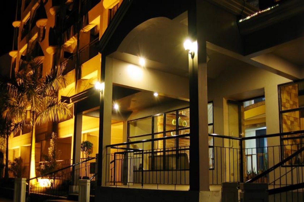 Lancaster Hotel Cebu ماكتان المظهر الخارجي الصورة